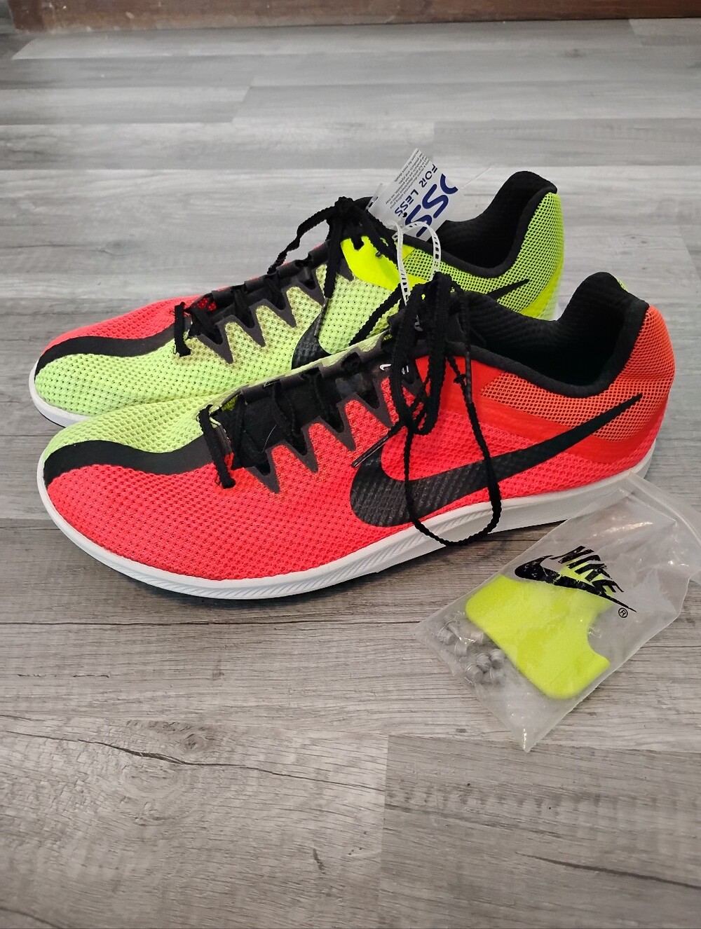 New! Nike Women's Zoom Rival Distance Two-Tone Track & Field Soccer Sport Cleats